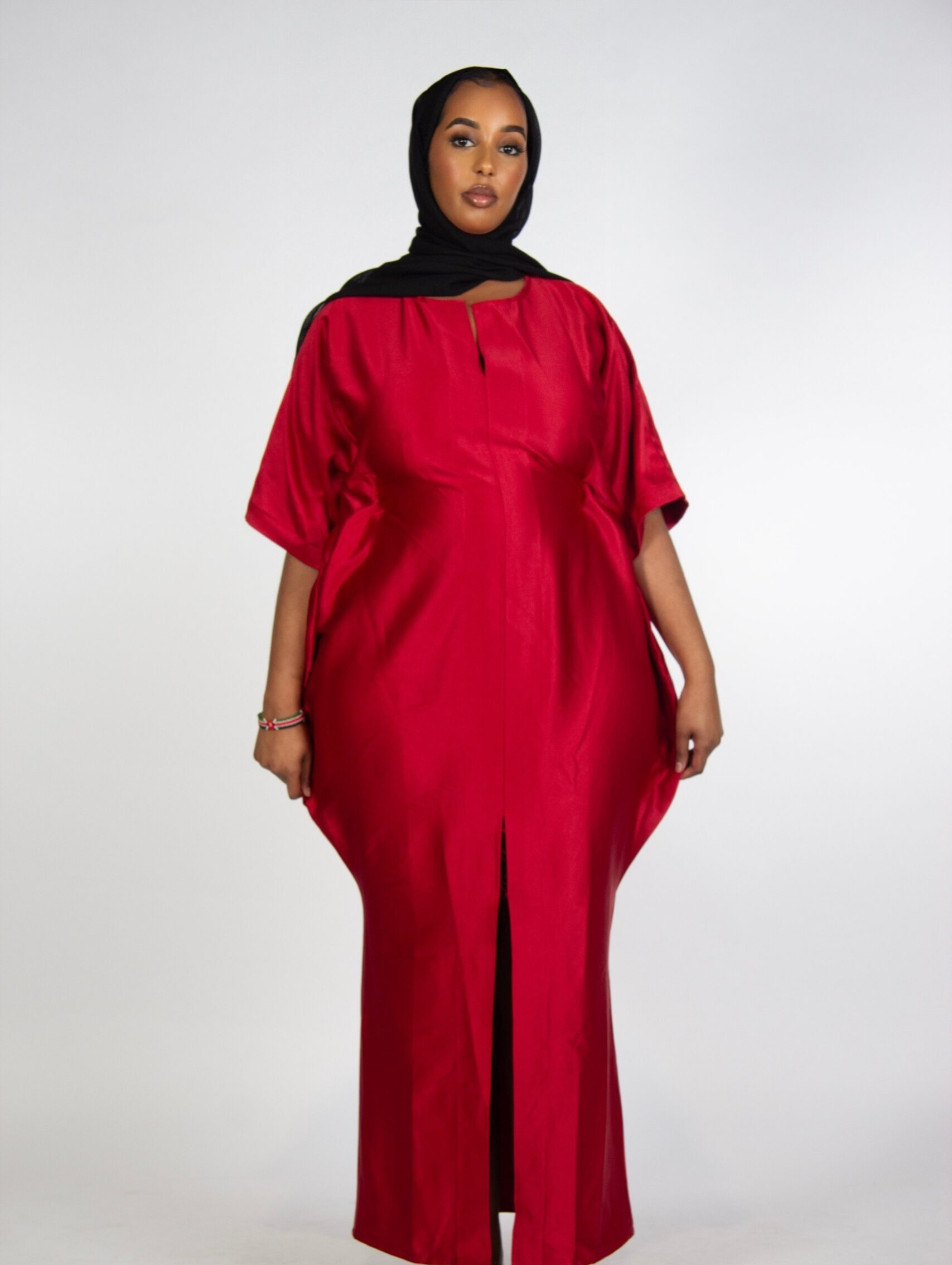 ROBE EN SATIN ROUGE - LAGOS